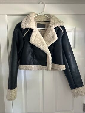 Cavalini Black Jacket with Cream Shearling Trim